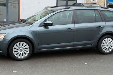 Skoda Octavia 185.000 km 11.899 &euro; Frankfurt am Main 60314
