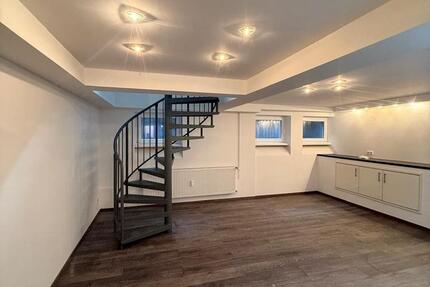 Wohnung Darmstadt Bessungen - 2.5 Zimmer, 100 m&sup2;, 1.100&euro; | Angebot:25309220