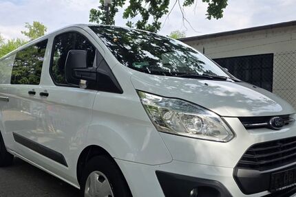 Ford Transit Custom 234.000 km 9.490 &euro; Frankfurt am Main 60486