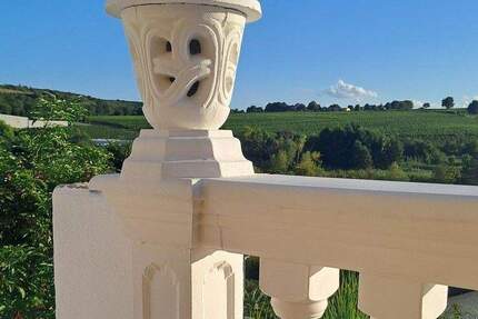 Haus Nierstein - 8 Zimmer, 211 m&sup2;, 796.000&euro; | Angebot:25279124