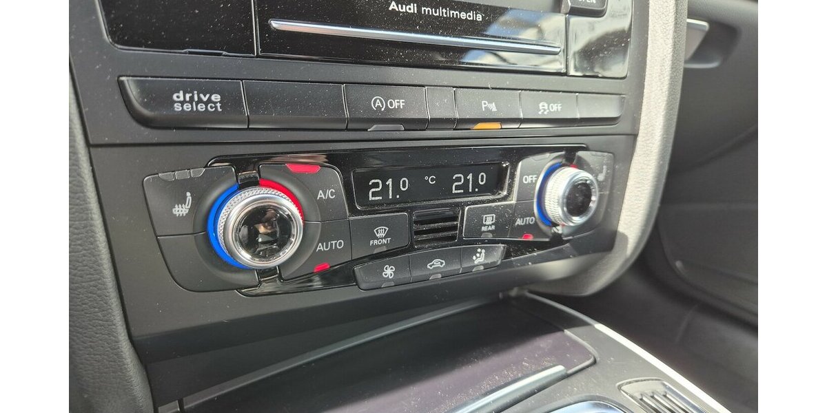 Audi A5 3.0 TDI Cabrio clean diesel quattro S Line, Led 174.990 km 14.890 &euro; Rodgau 63110