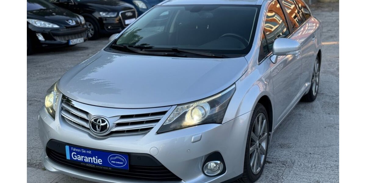 Toyota Avensis 170.000 km 11.400 &euro; Frankfurt am Main 60386