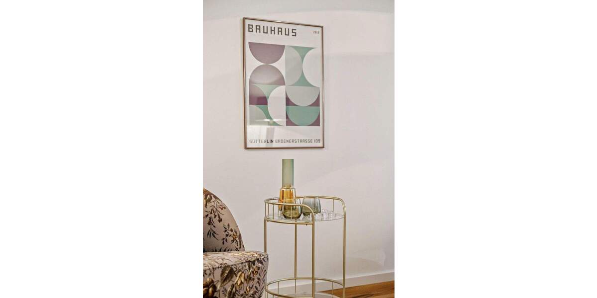 Einziehen und wohlfühlen - Erstbezug nach umfassender Sanierung in Toplage 3 zimmer