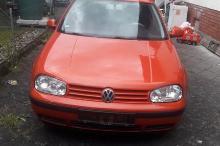 VW Golf 293.000 km 600 &euro; Babenhausen 64832