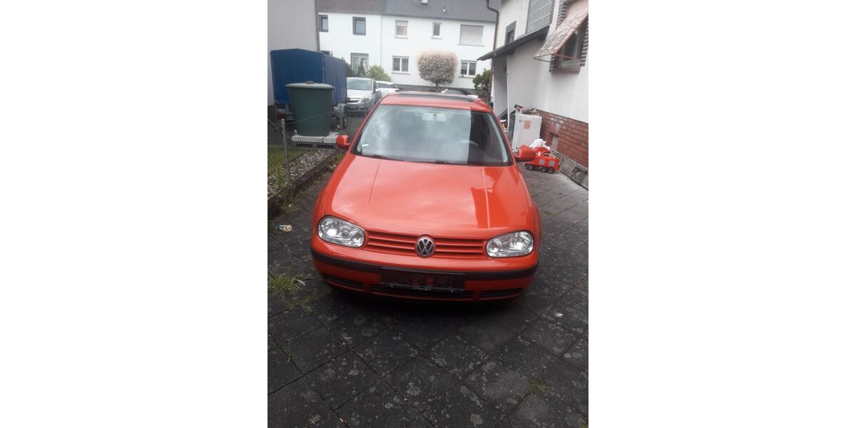 VW Golf 293.000 km 600 &euro; Babenhausen 64832