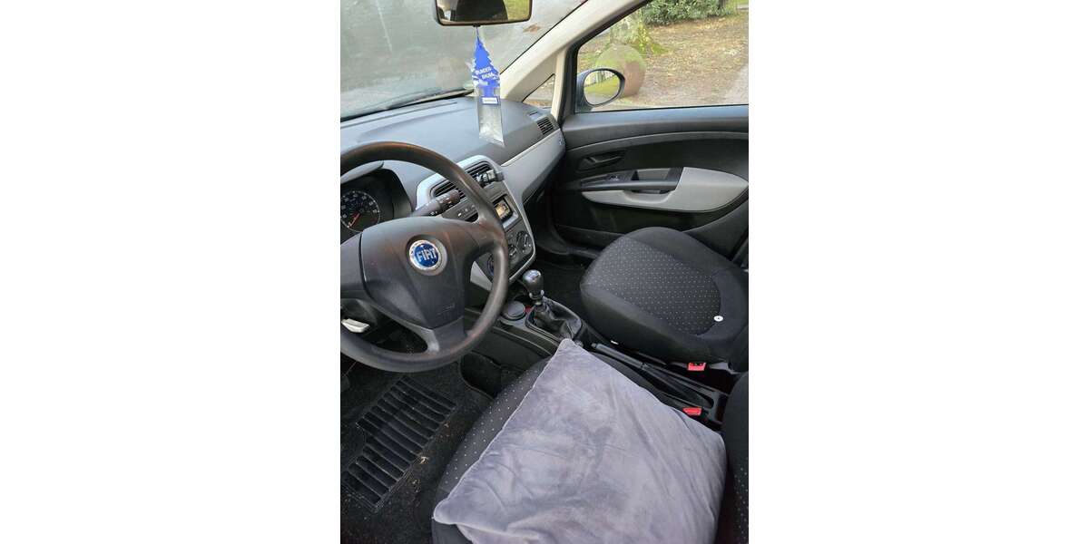 Fiat Punto 177.000 km 850 &euro; Sossenheim (Frankfurt am Main) 65936