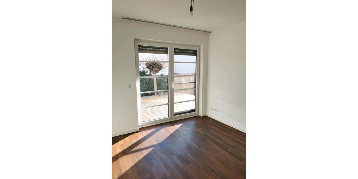 Stilvolle 4-Zimmer-Wohnung, Terrasse, kl. Garten, Dreieich Gö 4 zimmer