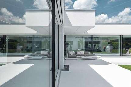 Haus Bensheim - 7 Zimmer, 320 m&sup2;, 2.690.000&euro; | Angebot:25302984