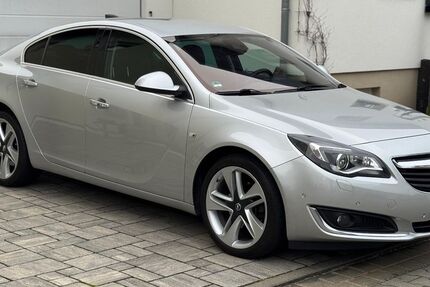 Opel Insignia 217.000 km 8.390 &euro; Bischofsheim 65474