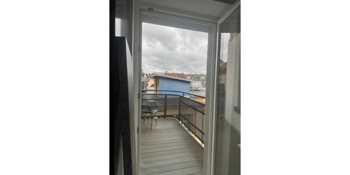 Etagenwohnung Offenbach am Main Buchrain - 4 Zimmer, 137 m&sup2;, 2.100&euro; | Angebot:25017577