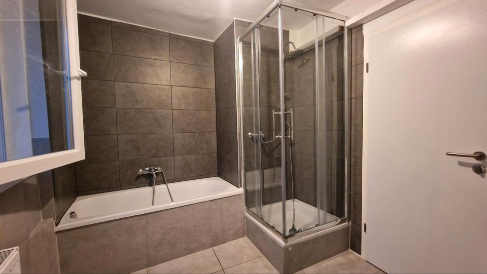 Dachgeschoßwohnung Biblis - 3 Zimmer, 80 m&sup2;, 1.000&euro; | Angebot:26521813
