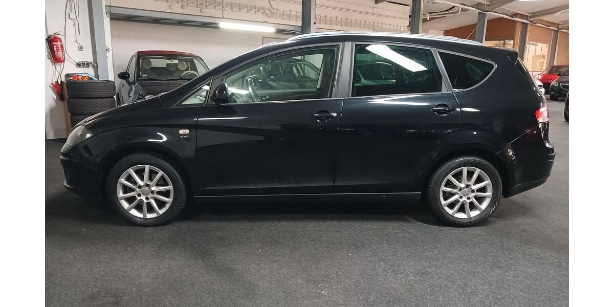 Seat Altea 124.000 km 6.490 &euro; Rüsselsheim 65428