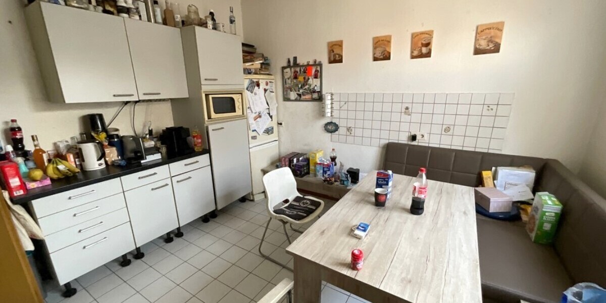 Frankfurt-Zeilsheim: Erbpacht- vermietetes DHH mit 2 Einheiten als Kapitalanlage - Doppelhaushälfte Frankfurt am Main Sindlingen | Angebot:26897691