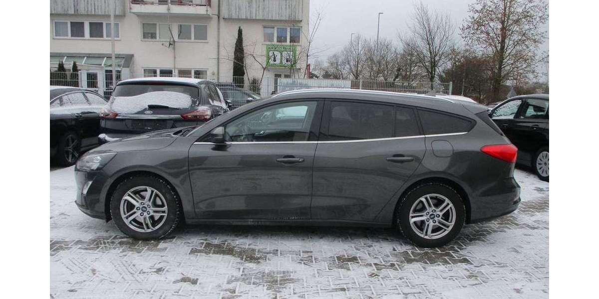 Ford Focus 148.843 km 10.899 &euro; Babenhausen 64832