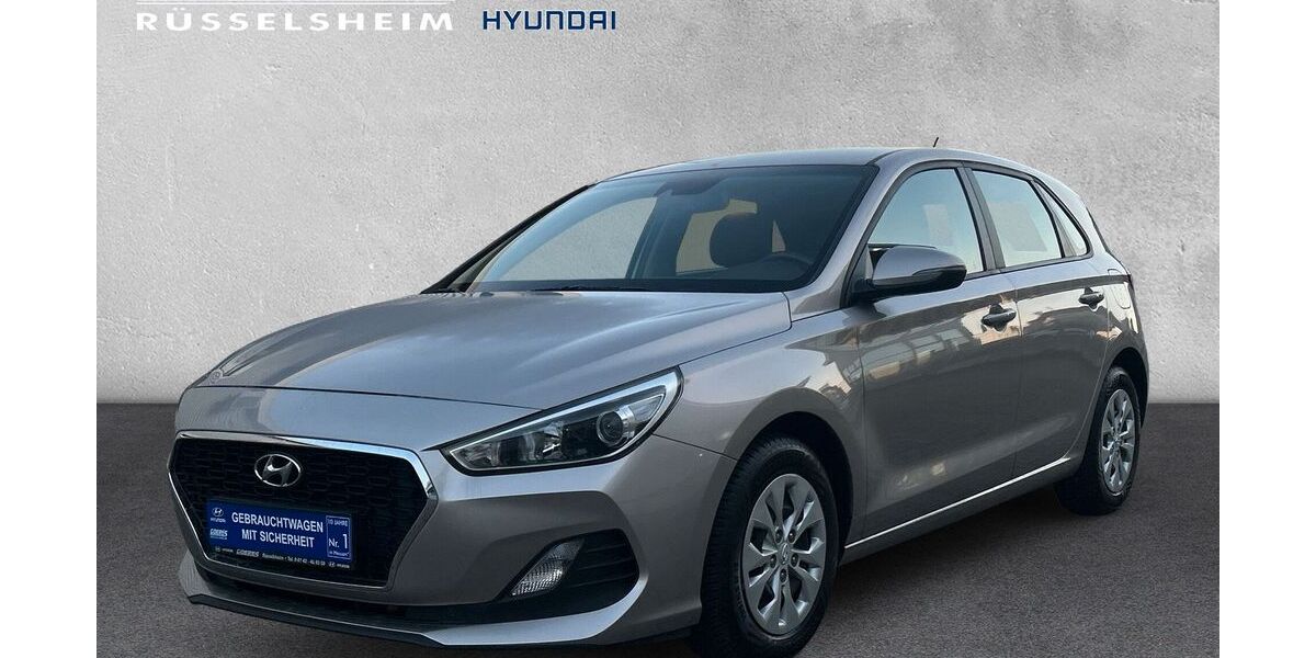 Hyundai i30 51.900 km 12.930 &euro; Rüsselsheim 65428