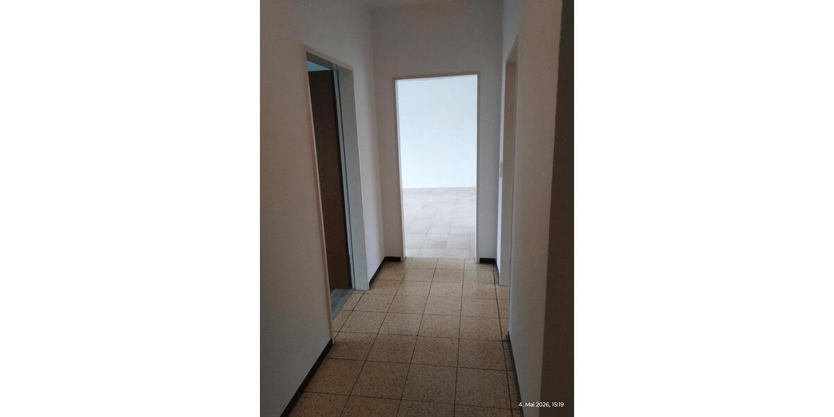 Etagenwohnung Lorsch - 3 Zimmer, 80 m&sup2;, 900&euro; | Angebot:26427176