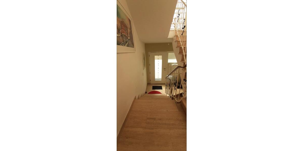 Einfamilienhaus Hofheim am Taunus - 9 Zimmer, 177 m&sup2;, 779.000&euro; | Angebot:26316229