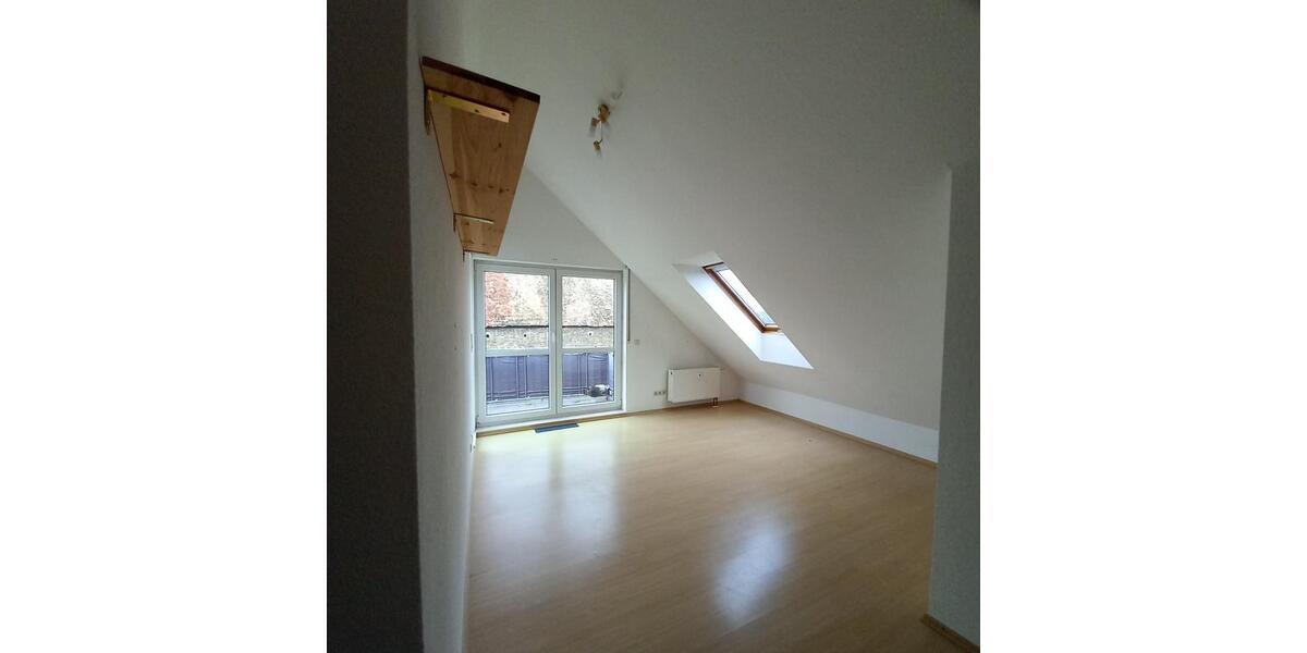 Dachgeschoßwohnung Trebur - 2 Zimmer, 60 m&sup2;, 198.000&euro; | Angebot:25069478