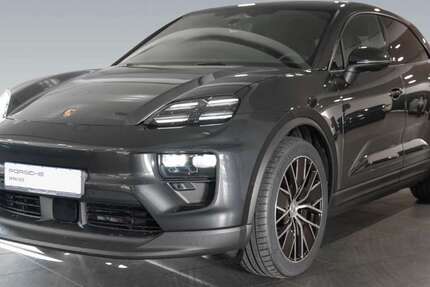 Porsche Macan 9.900 km 86.980 &euro; Frankfurt 60314