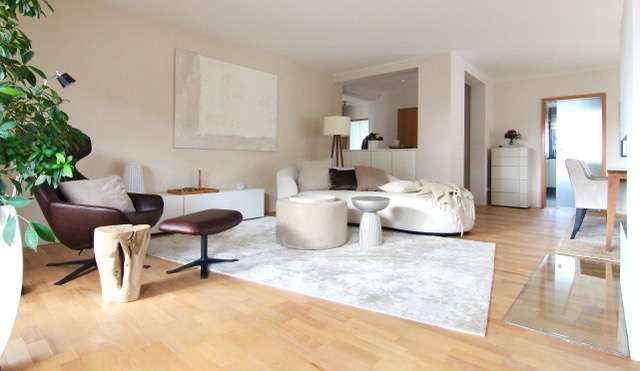 Etagenwohnung Griesheim - 5 Zimmer, 180 m&sup2;, 2.550&euro; | Angebot:26696294
