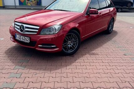 Mercedes-Benz C 250 238.000 km 11.777 &euro; Frankfurt am Main 65933