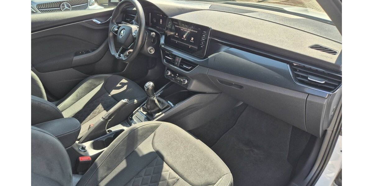 Skoda Kamiq 1,0 TSI Style Klima, Parksensoren hinten, 62.881 km 15.990 &euro; Rodgau 63110