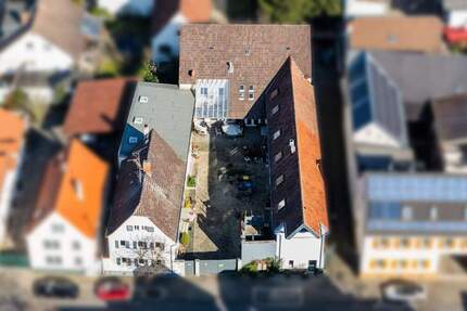 *Komplett freigestellt* - Hofanwesen mit 5 Wohneinheiten (nach WEG-Recht geteilt) *Wohlfühloase* 1 zimmer