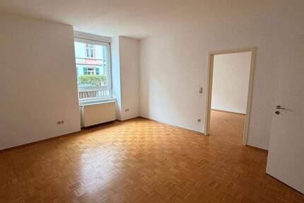 Wohnung Frankfurt am Main Nordend-West - 3 Zimmer, 80 m&sup2;, 1.480&euro; | Angebot:24824530