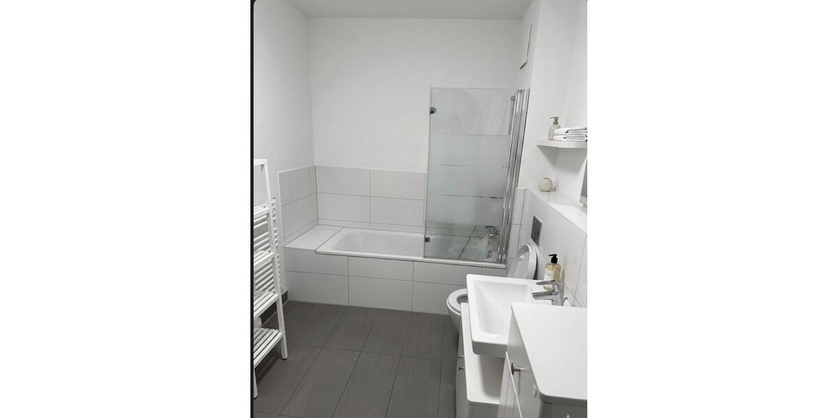 Etagenwohnung Frankfurt am Main Bockenheim - 4 Zimmer, 115 m&sup2;, 2.575&euro; | Angebot:26406747