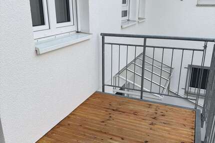 Wohnung zum Mieten in Frankfurt am Main 1.590 € 87.5 m² 3 zimmer