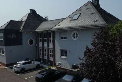 Büro in Rüsselsheim am Main 1.200.000 € 271 m² zimmer