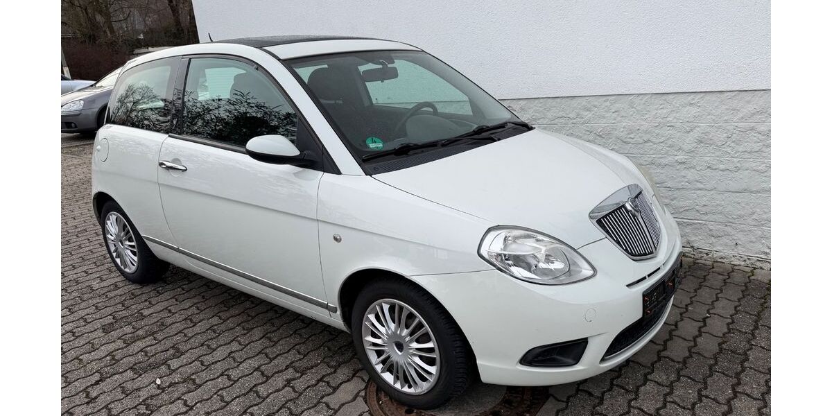 Lancia Ypsilon 100.000 km 3.000 &euro; Alsbach 64665