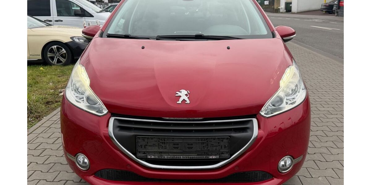 Peugeot 208 62.251 km 7.999 &euro; Dietzenbach 63128