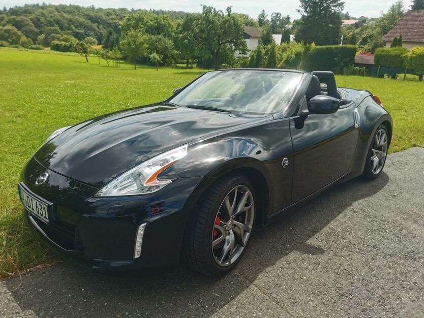 Nissan 370Z 105.000 km 21.777 € Mühltal 64367