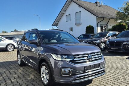 VW T-Cross Life, LED, Carplay, Kamera, keyless, Navi, 9.530 km 22.990 &euro; Rodgau 63110