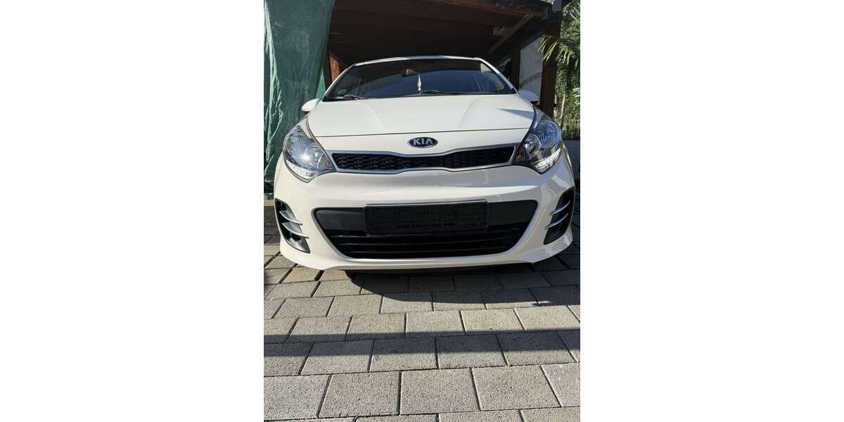 Kia Rio 119.936 km 7.500 &euro; Darmstadt 64291