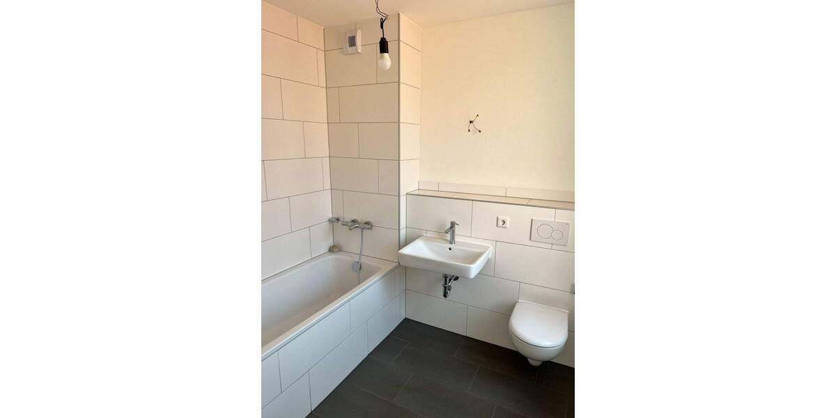 Etagenwohnung Frankfurt am Main Schwanheim - 2 Zimmer, 69 m&sup2;, 1.220&euro; | Angebot:25606812