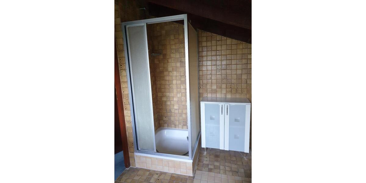 Dachgeschoßwohnung Bensheim - 2 Zimmer, 65 m&sup2;, 780&euro; | Angebot:25261863