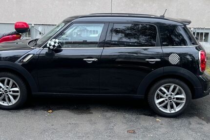 Mini Countryman S (Cooper) 205.000 km 4.200 &euro; Rüsselsehim 65428