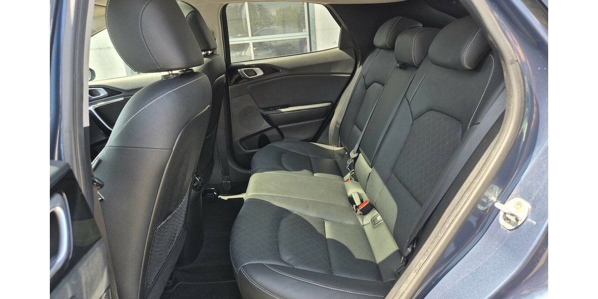 Kia XCeed Platinum Ed.,Kamera,carplay,Pano,Sitzhzg,PDC 80.745 km 17.690 &euro; Rodgau 63110