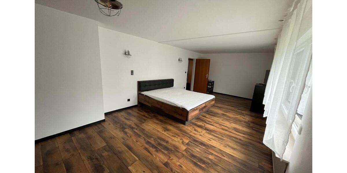 Erdgeschoßwohnung Frankfurt am Main Rödelheim - 3 Zimmer, 86 m&sup2;, 1.800&euro; | Angebot:25311600