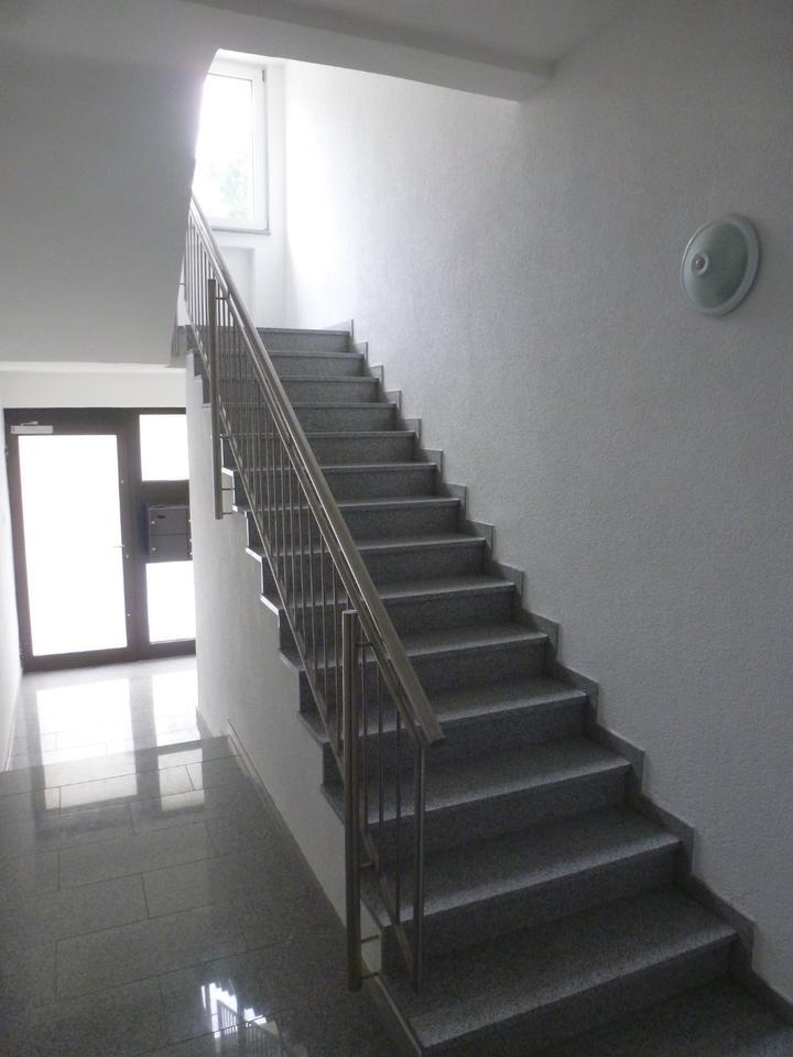WUNDERSCHÖNE !! 2-Zimmer Wohnung (Stadtmitte)
