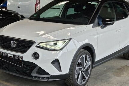 Seat Arona FR Automatik 30.000 km 21.890 € Gernsheim 64579