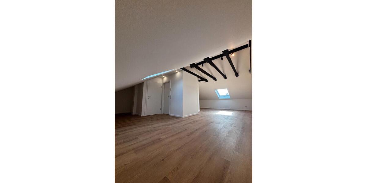 Doppelhaushälfte Mörfelden-Walldorf Walldorf - 5 Zimmer, 175 m&sup2;, 2.600&euro; | Angebot:26303998