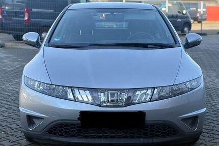 Honda Civic 145.000 km 4.500 &euro; Darmstadt 64283