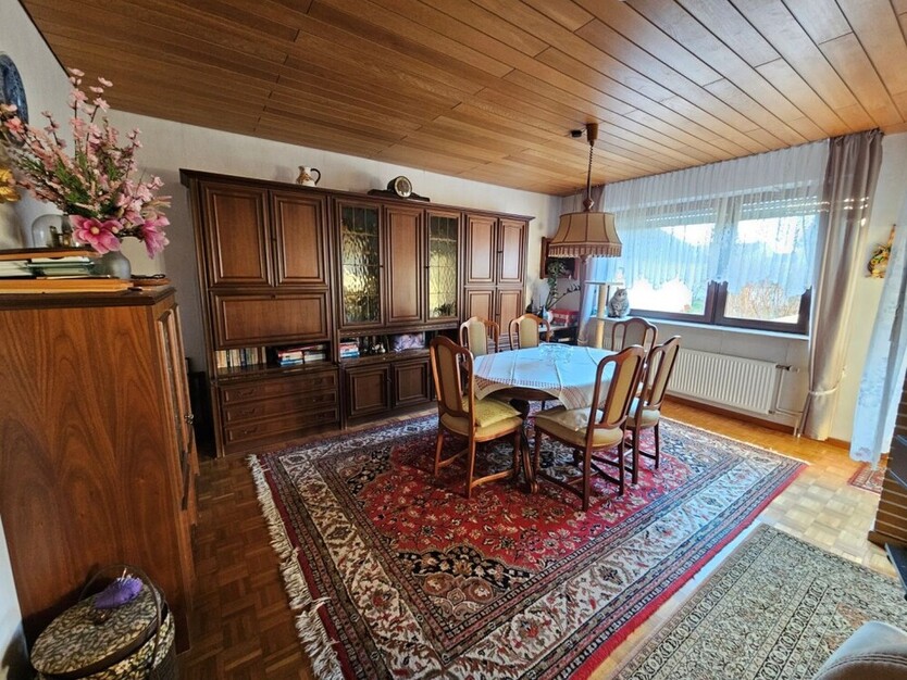 *Freistehendes 1-2 Familienhaus mit Erweiterungspotenzial in ruhiger Feldrandlage von Eppertshausen*