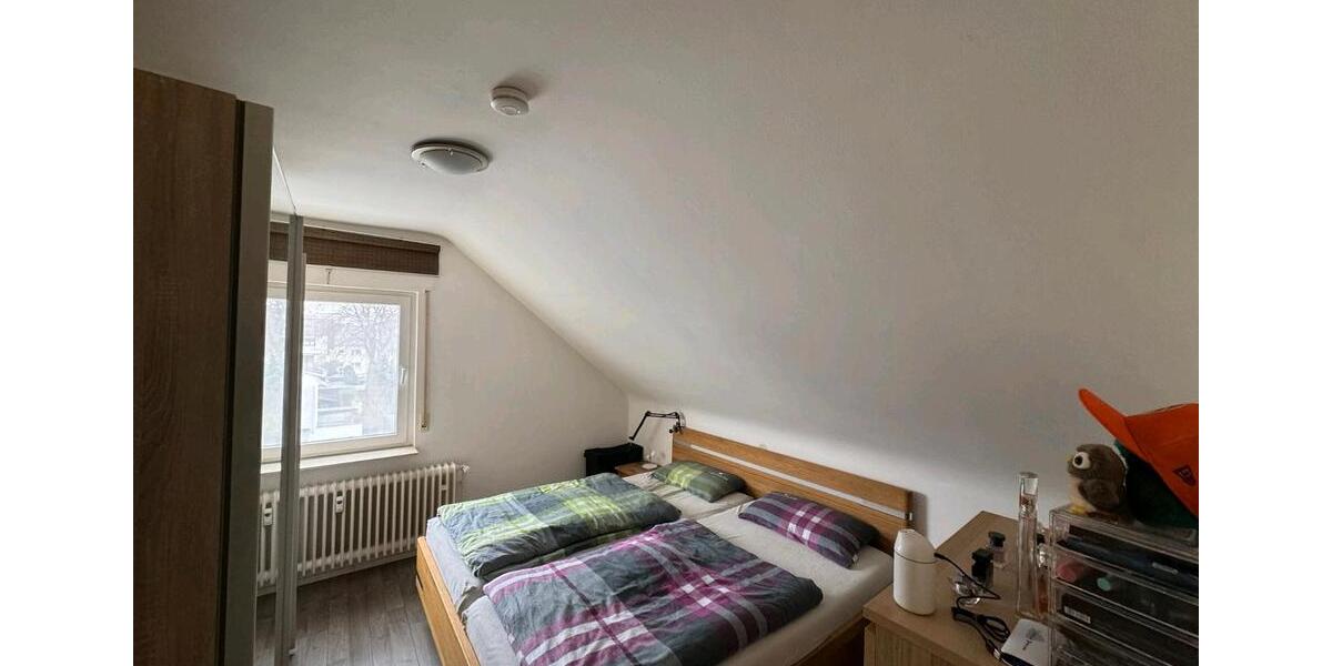 Dachgeschoßwohnung Dietzenbach - 3 Zimmer, 70 m&sup2;, 900&euro; | Angebot:25427556