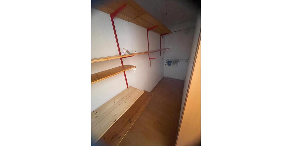 Etagenwohnung Münster (Hessen) - 3 Zimmer, 112 m&sup2;, 1.180&euro; | Angebot:26293223