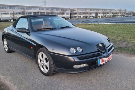 Alfa Romeo Spider 70.800 km 7.900 &euro; Darmstadt 64291