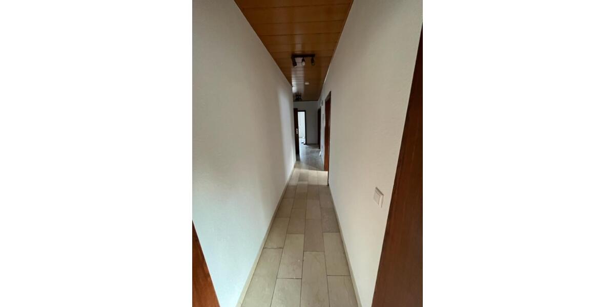 4 Zimmer Wohnung in Roßdorf 4 zimmer